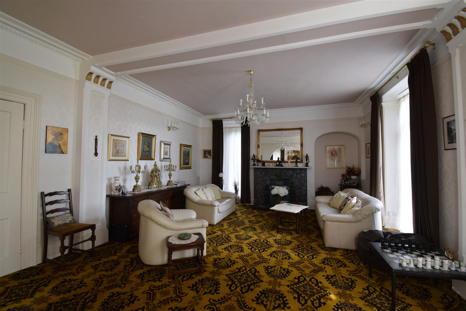 ANOTHER ROOM ASPECT